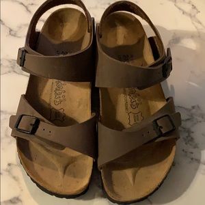 Bikenstock Sandals Size 7: Brown